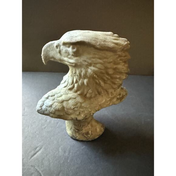 Bald Eagle Ceramic Bust Figurine Statue Gray Americana Patriotic Handcrafted - Picture 1 of 6